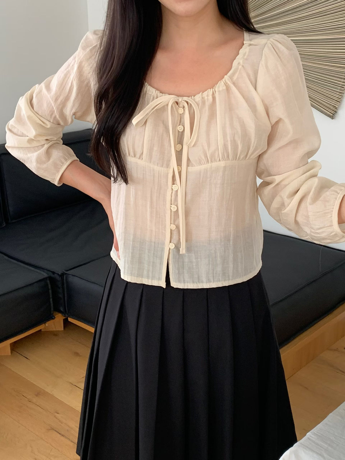 簡約氣質感透透blouse