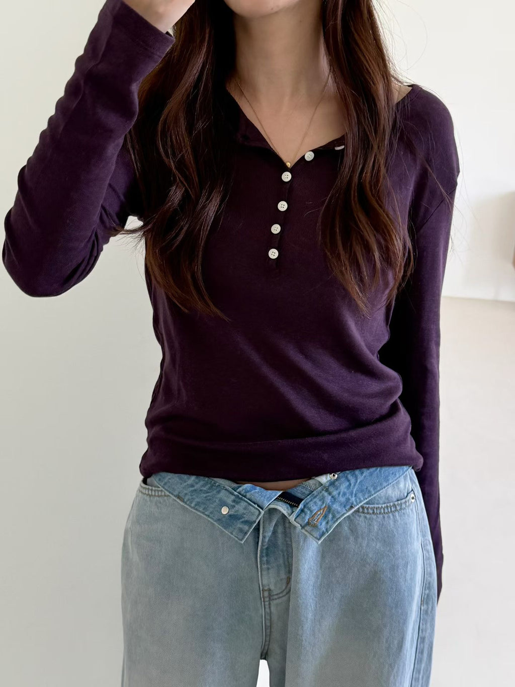 休閒鬆弛感button tee