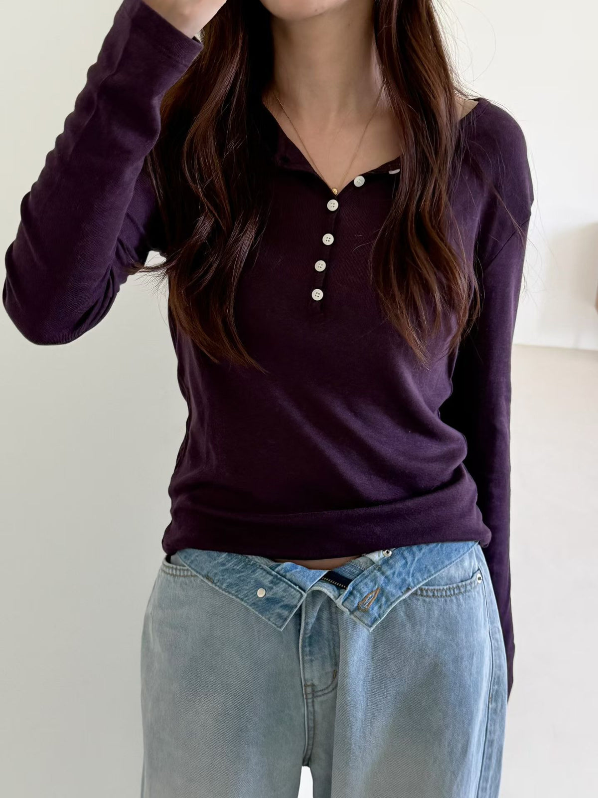 休閒鬆弛感button tee