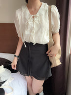 法式女孩的spring ruffle blouse