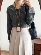 法式女孩的格紋blouse