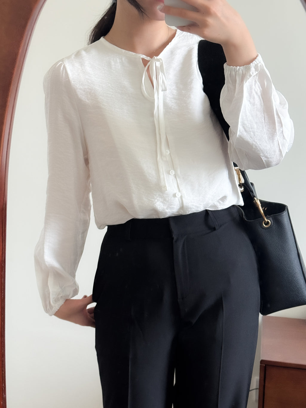 性價比高//上班人必入簡約blouse