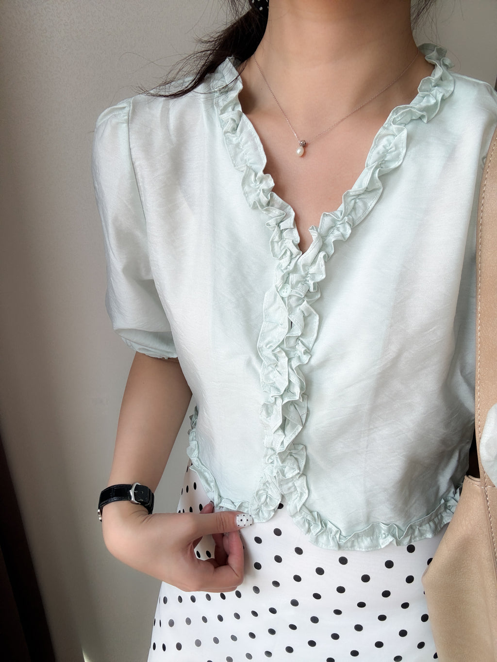 超美薄荷色//法式的女孩的ruffle blouse