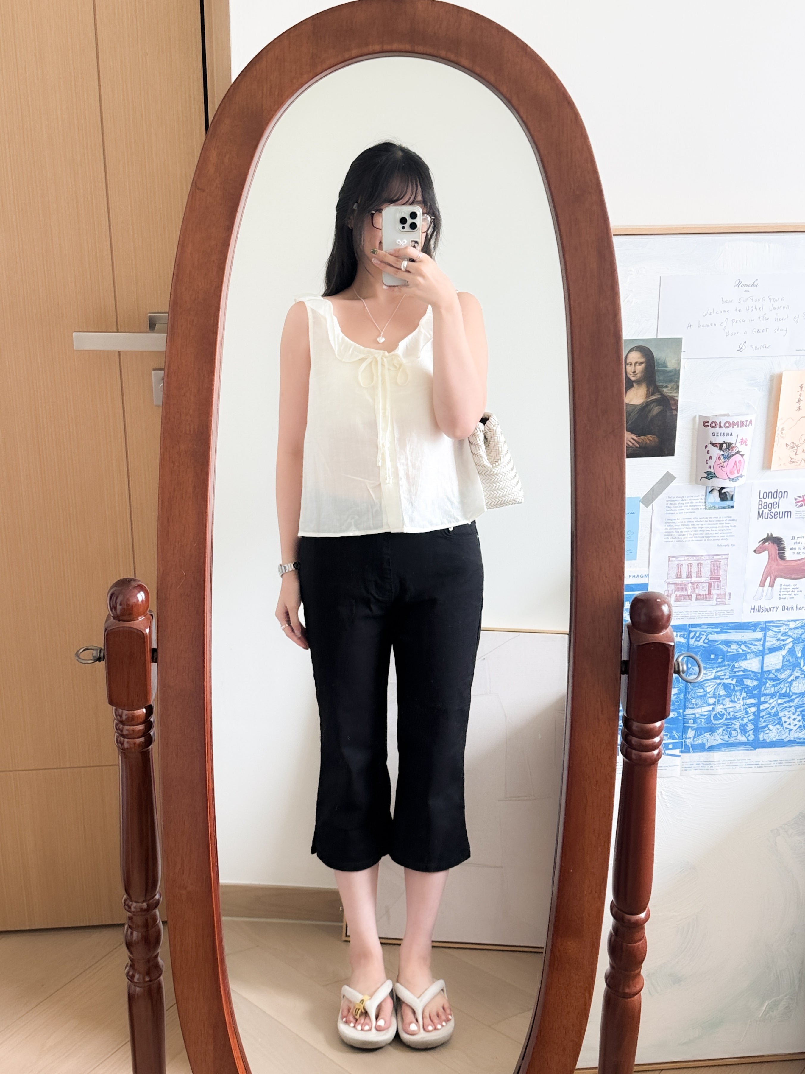 夏日女孩的圓領ribbon vest