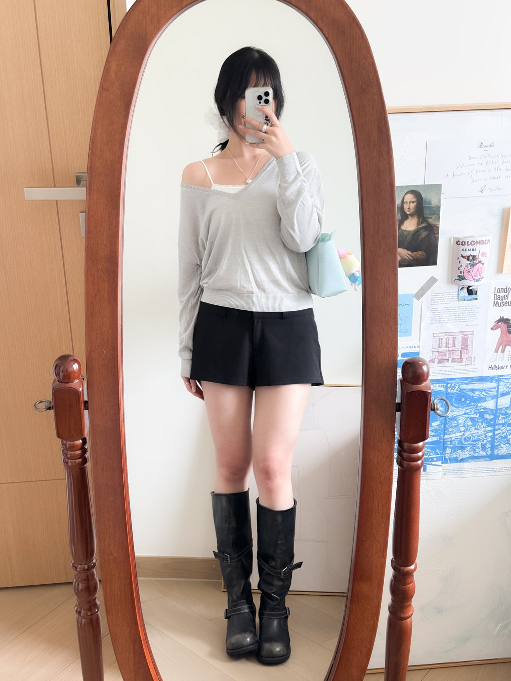 甜酷女孩的西裝中低腰短褲