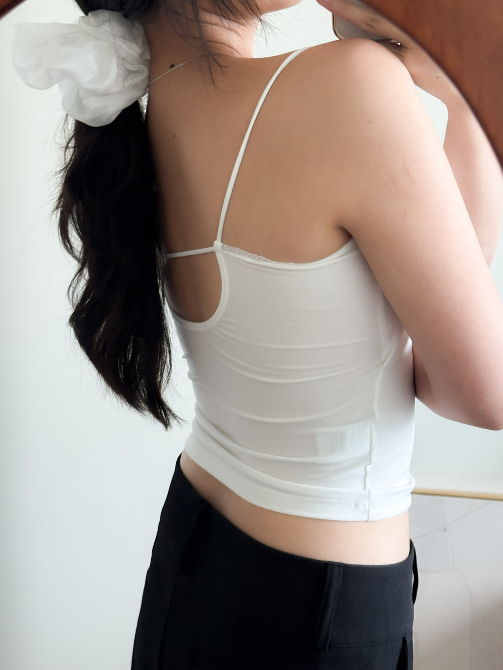 夏天內搭必備//冰涼感平領laces bra top