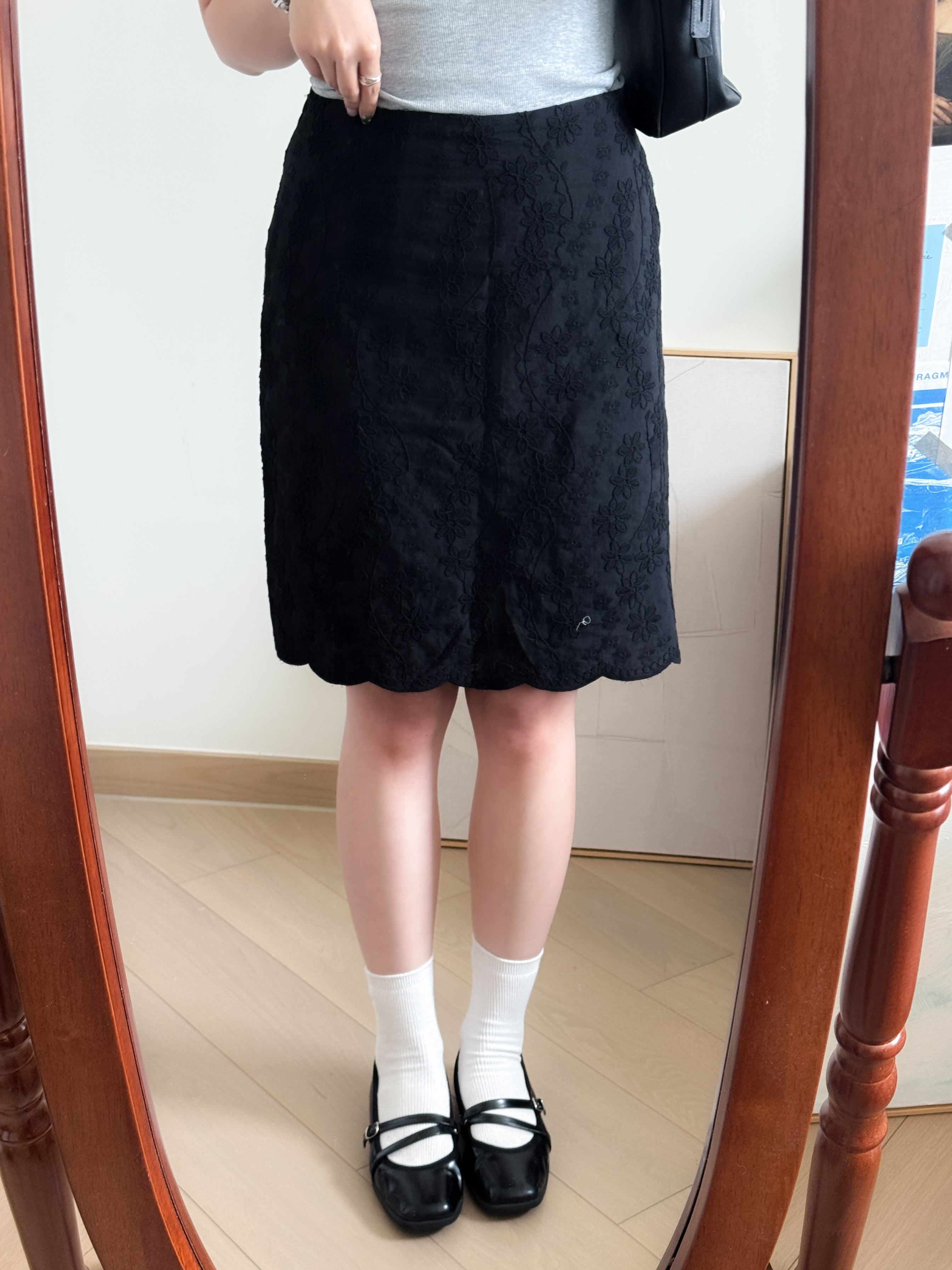 法式女孩的暗花刺繡中裙
