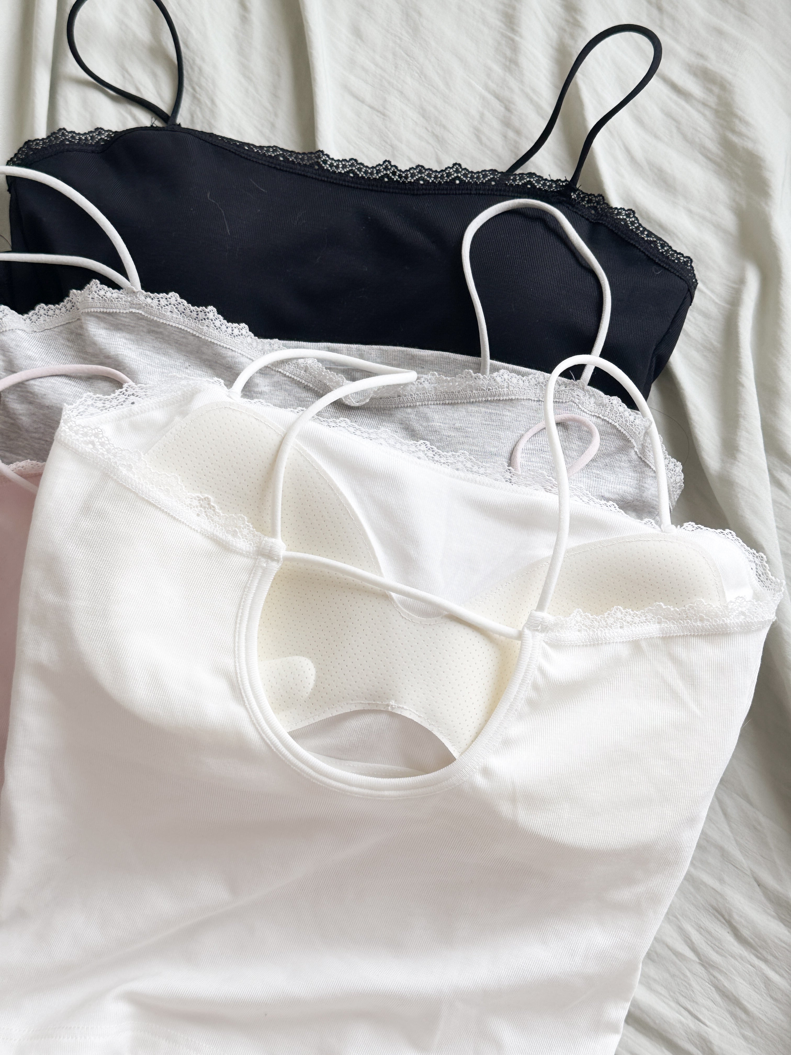 夏天內搭必備//冰涼感平領laces bra top