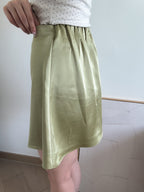 氣質ONNI的satin short skirt