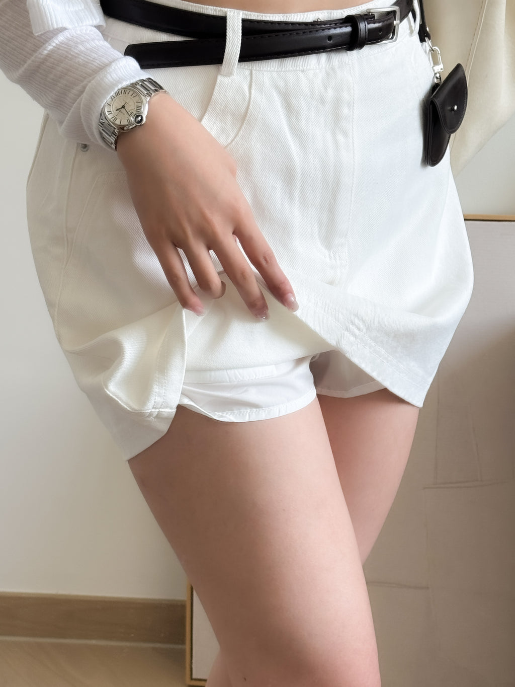 cool girl denim skirt with belt