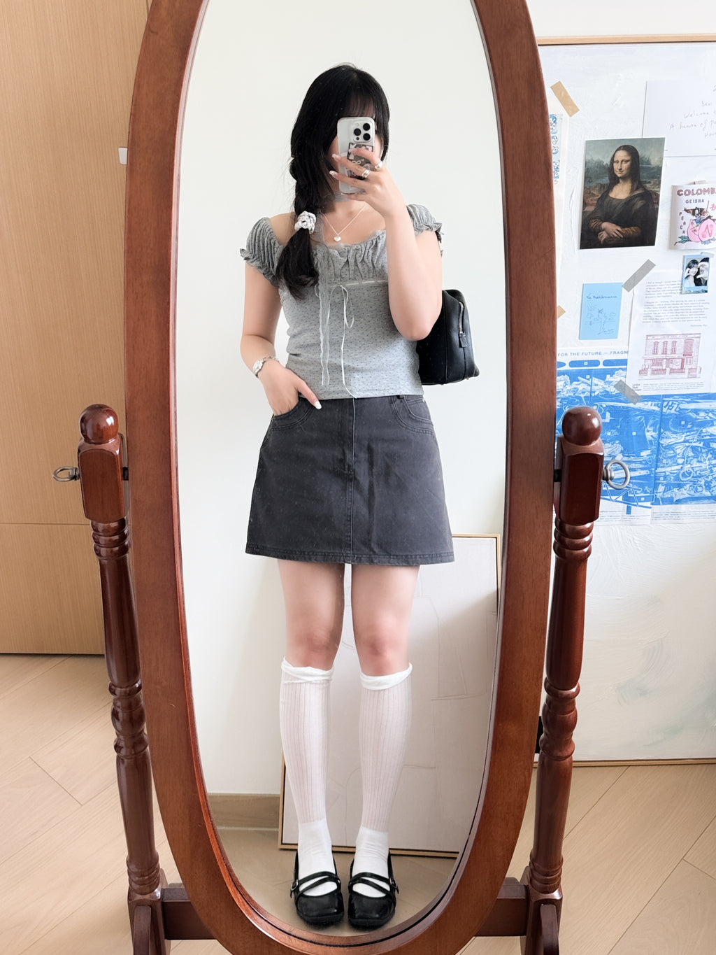 cool girl denim skirt with belt