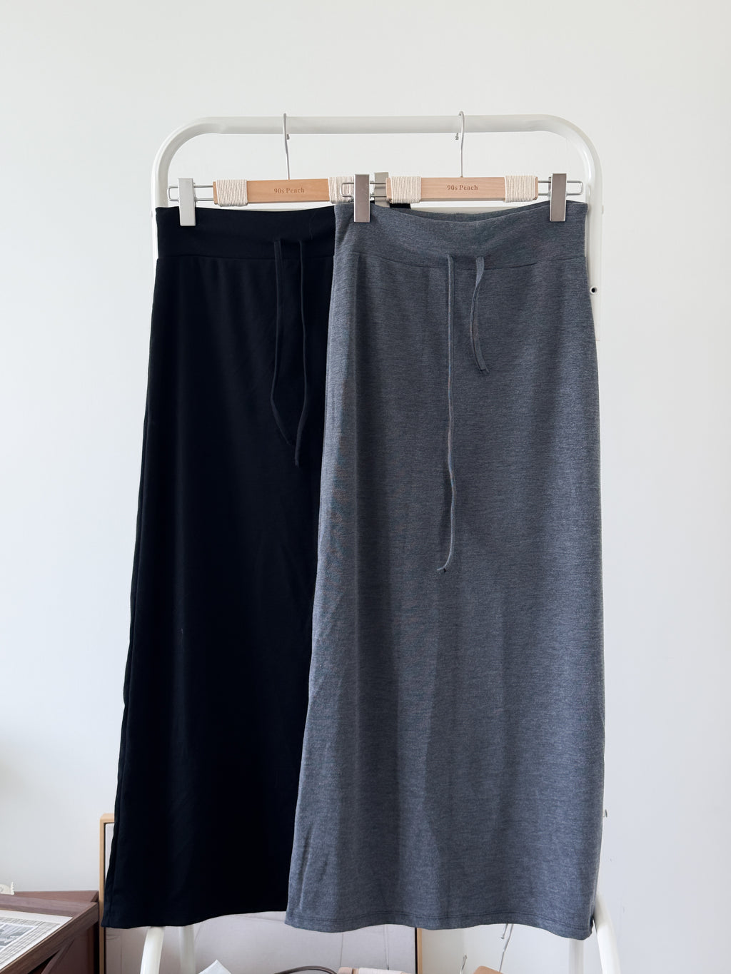 slim cotton skirt