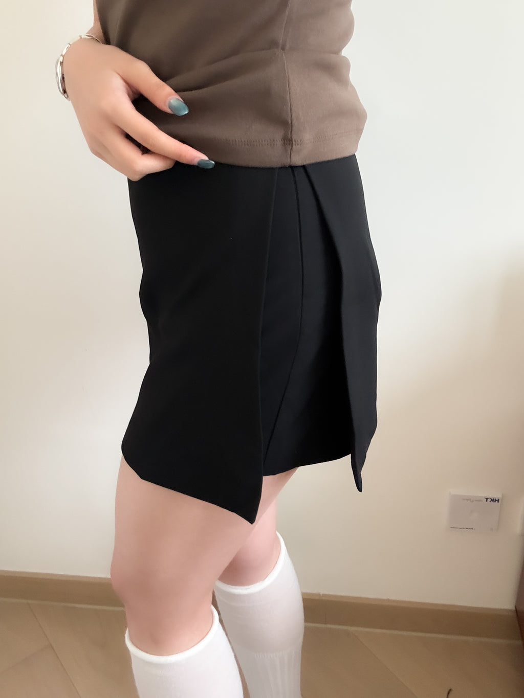 春夏的西裝短裙褲with belt