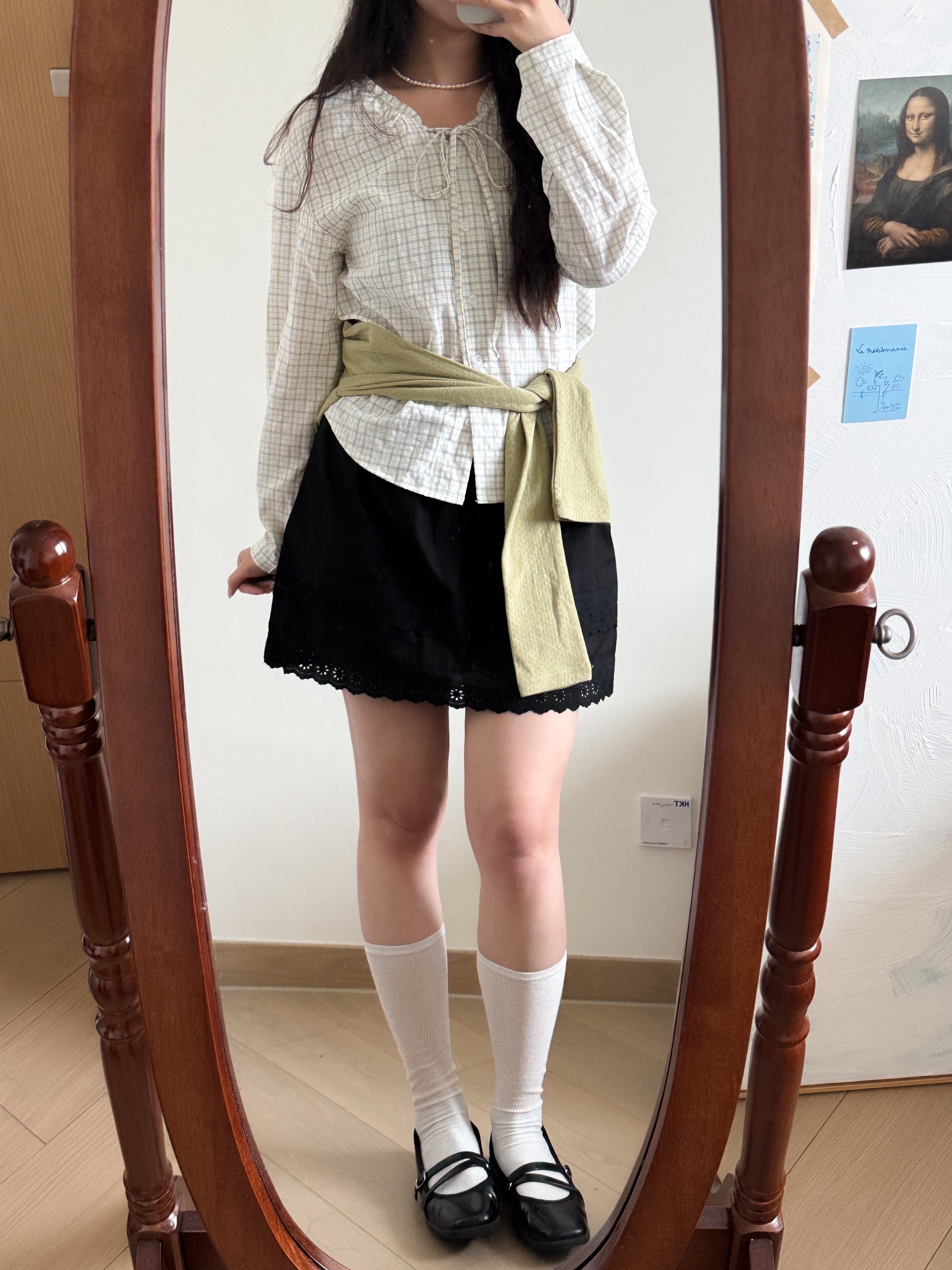 法式女孩的格紋blouse