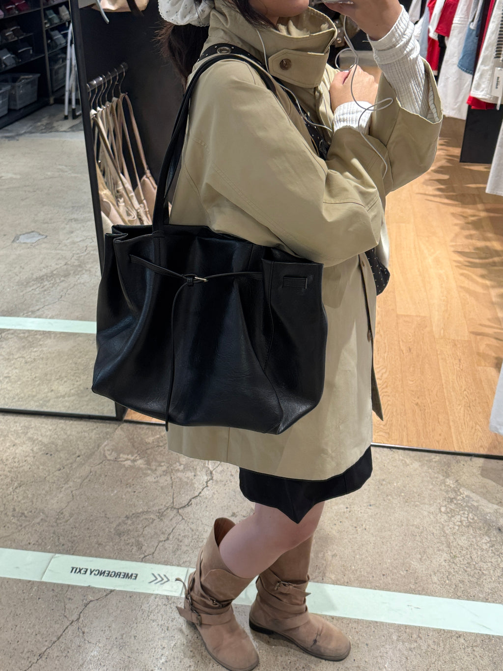 office girl belt bag//放到電腦💻