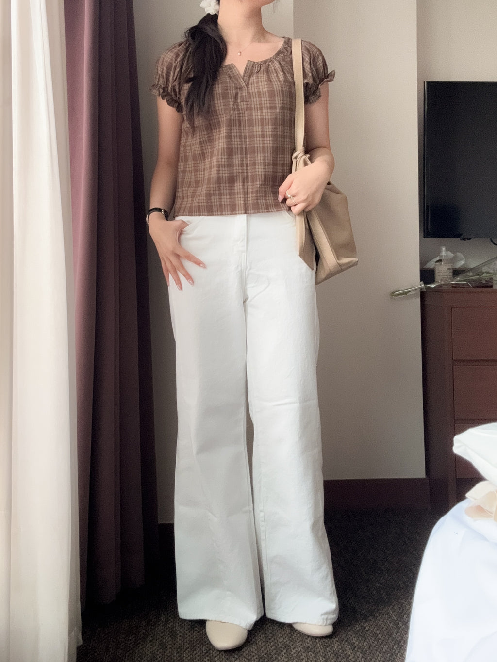 法式女孩的checked blouse