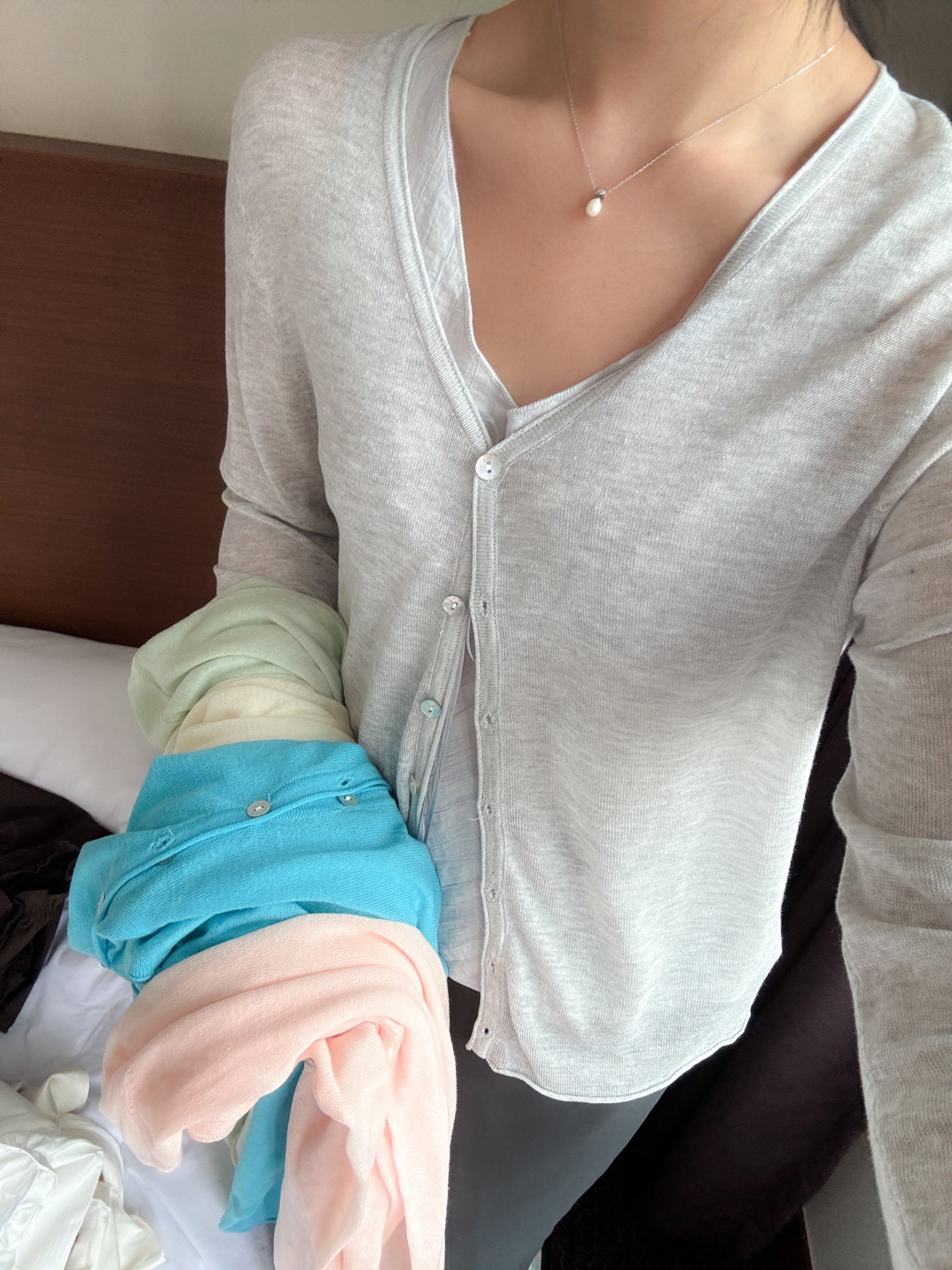 今轉必入//超親膚cardigan